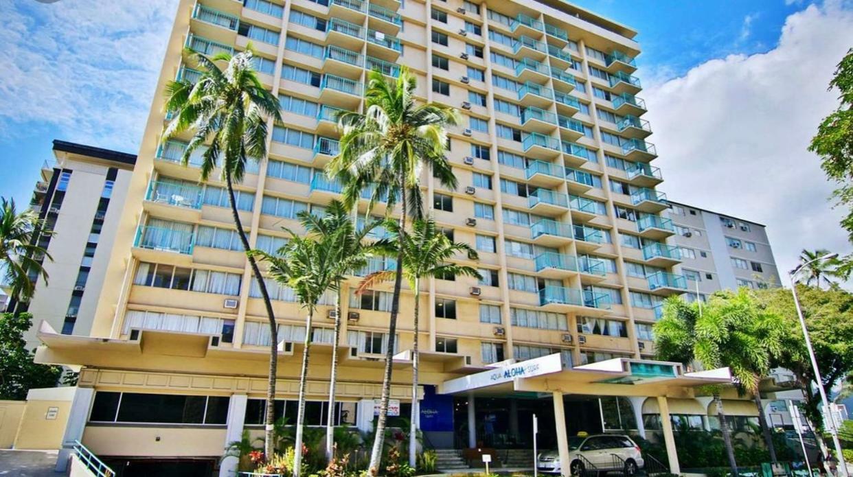 Aqua Aloha Surf Waikiki Aparthotel Exterior photo