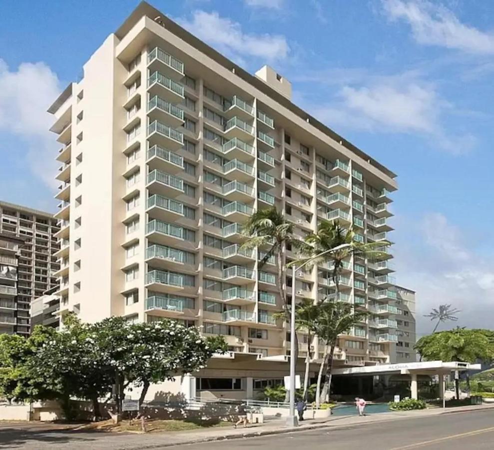 Aqua Aloha Surf Waikiki Aparthotel Exterior photo